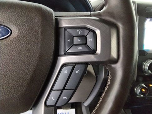 Used 2019 Ford F150 Limited image 12