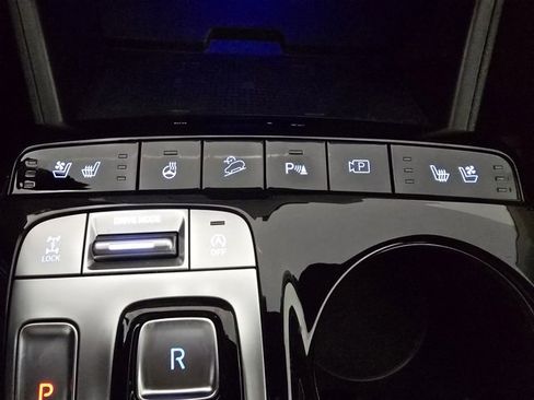 Certified 2023 Hyundai Tucson Limited image 18