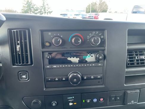 Used 2025 Chevrolet Express 2500 Extended w/ Communications Package image 21