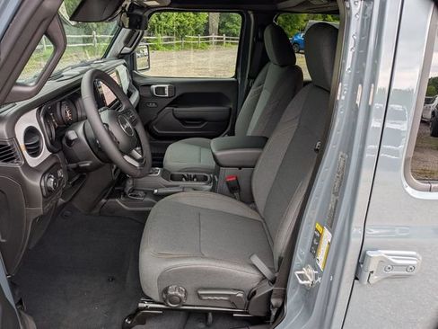 New 2026 Jeep Wrangler Unlimited Sport AWD/4WD image 9