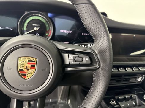 Certified 2024 Porsche 911 GT3 RS RWD image 34