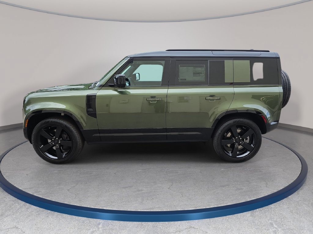 New 2026 Land Rover Defender 110 X-Dynamic SE AWD/4WD image 8