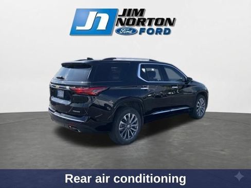 Used 2023 Chevrolet Traverse Premier AWD/4WD image 9