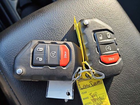 Used 2021 Jeep Wrangler Unlimited Sport image 34