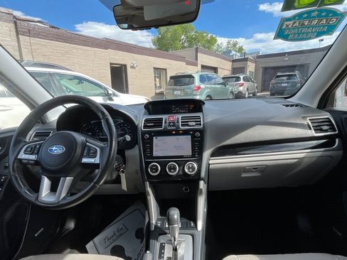 Used 2017 Subaru Forester 2.5i Limited w/ Popular Package #2 AWD/4WD image 17