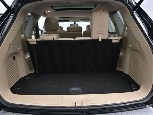 Used 2017 Nissan Pathfinder Platinum FWD image 10