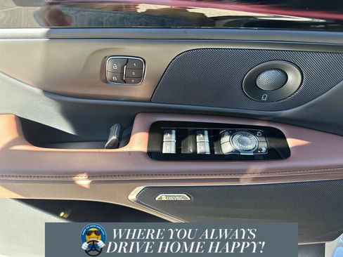 New 2026 Lincoln Nautilus Reserve w/ Jet Appearance Package image 11