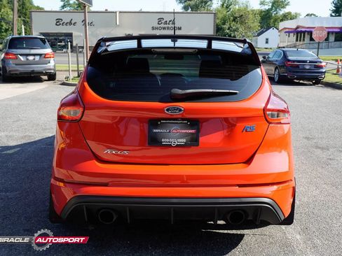 Used 2018 Ford Focus RS AWD/4WD image 6