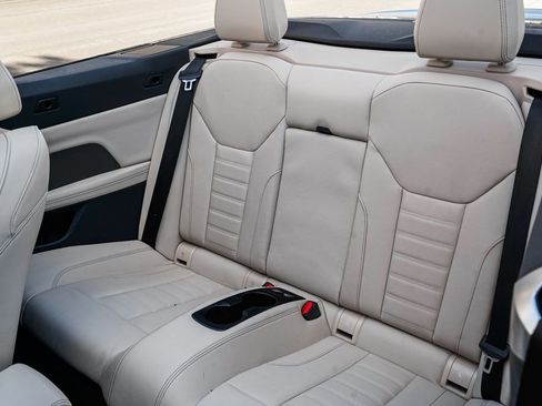 Used 2023 BMW 440i xDrive Convertible w/ Premium Package image 23