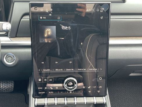 New 2026 GMC Terrain Denali image 47