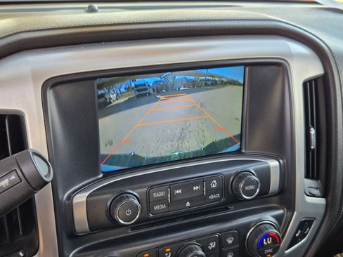 Used 2014 GMC Sierra 1500 SLE w/ Texas SLE Value Package image 18