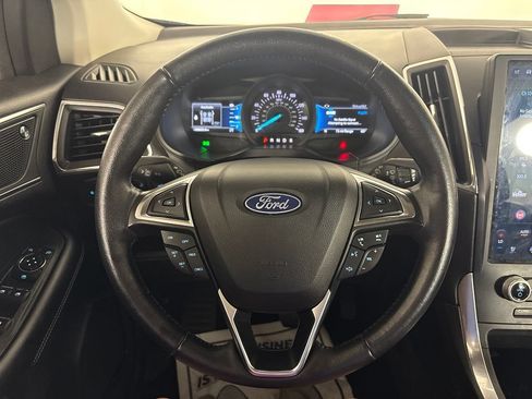 Used 2023 Ford Edge Titanium AWD/4WD image 18