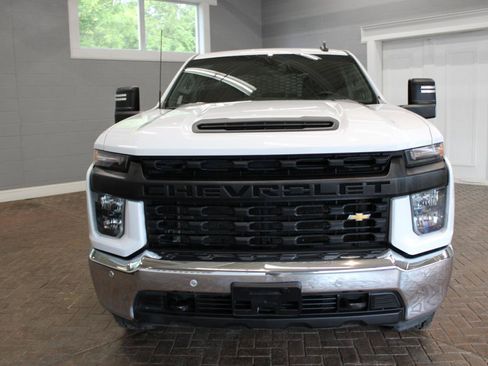 Used 2023 Chevrolet Silverado 2500 W/T w/ WT Convenience Package AWD/4WD image 2