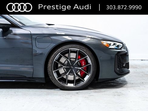 New 2025 Audi RS e-tron GT performance image 12