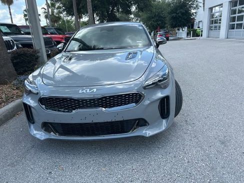 Used 2023 Kia Stinger GT-Line RWD image 3