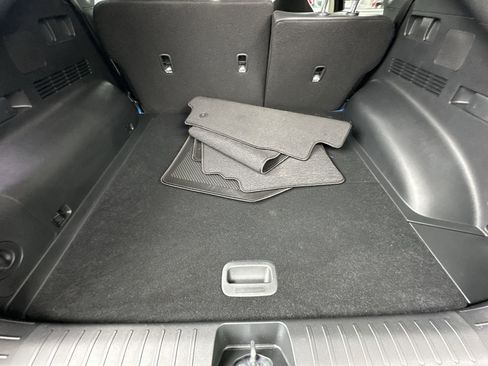 Certified 2025 Kia EV6 Light image 21