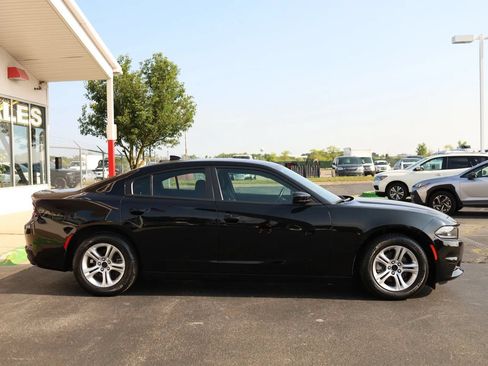 Used 2023 Dodge Charger SXT RWD image 4