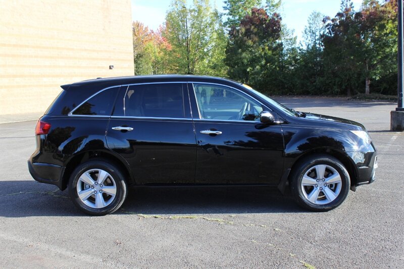 Used 2011 Acura MDX w/ Technology Package AWD/4WD image 5