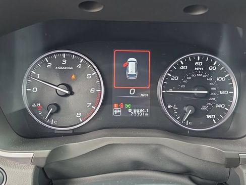 Used 2023 Subaru Ascent Touring AWD/4WD image 17