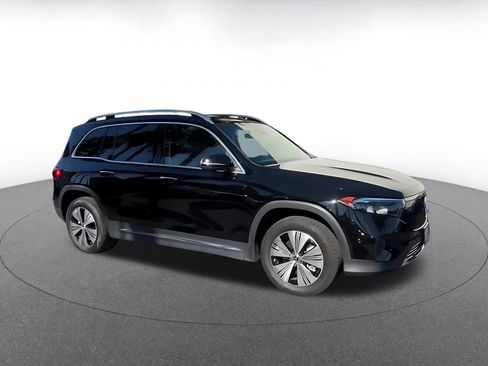 Used 2024 Mercedes-Benz EQB 250+ image 2