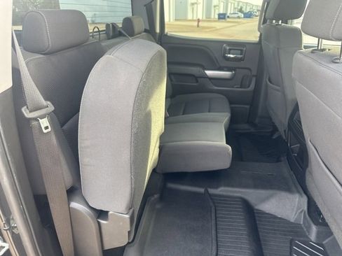 Used 2018 Chevrolet Silverado 1500 LT w/ Texas Edition image 36