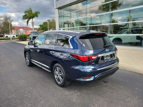 Used 2020 INFINITI QX60 Luxe w/ Essential Package image 6