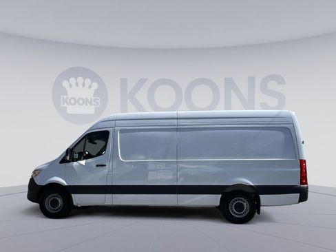 New 2025 Mercedes-Benz Sprinter 2500 image 2