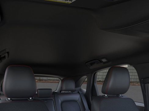 Used 2025 Ford Escape ST-Line w/ Equipment Group 301A image 22