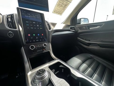 Used 2022 Ford Edge SEL w/ Convenience Package AWD/4WD image 12