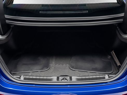 Used 2022 Maserati Ghibli Modena image 76