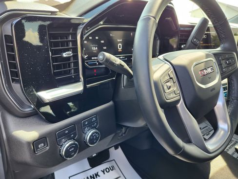 Used 2025 GMC Sierra 2500 SLE w/ SLE Convenience Package AWD/4WD image 25