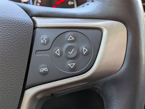 Used 2022 GMC Acadia Denali w/ Denali Technology Package image 28