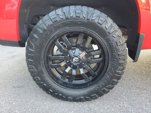 Used 2020 Chevrolet Silverado 1500 LT Trail Boss AWD/4WD image 5