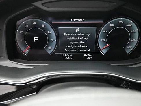 Used 2024 Audi SQ8 Prestige AWD/4WD image 11