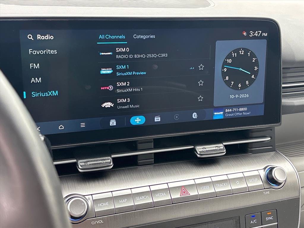 Used 2025 Hyundai Kona SEL AWD/4WD image 5