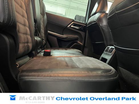 Used 2023 Mitsubishi Outlander SE Black Edition FWD image 29