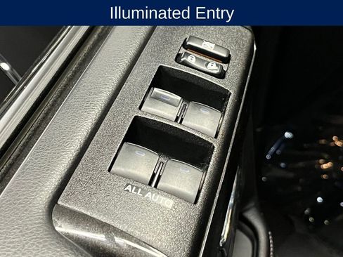 Used 2020 Toyota 4Runner Nightshade image 14