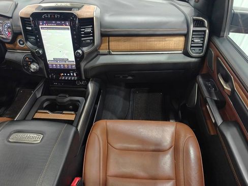 Used 2019 RAM 1500 Laramie Longhorn image 31