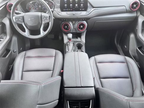 Used 2025 Chevrolet Blazer RS image 24