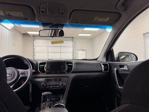 Used 2017 Kia Sportage LX image 21