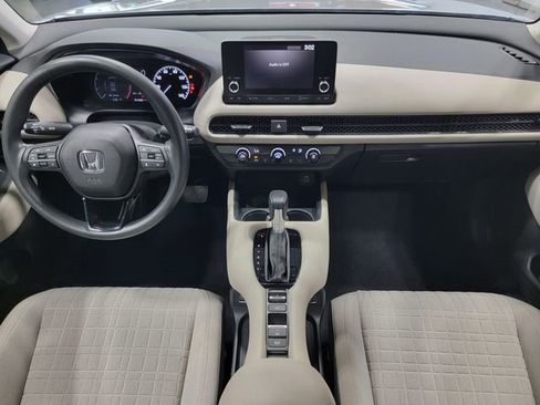 Certified 2023 Honda HR-V LX image 18