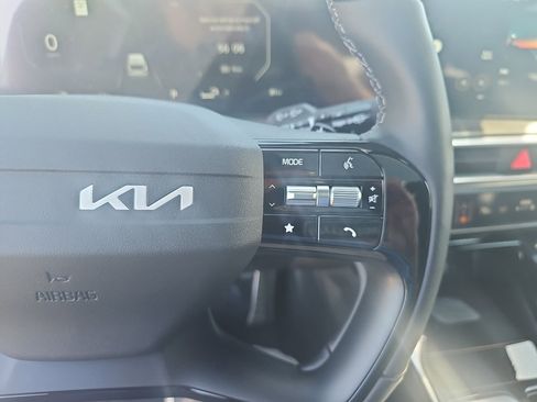 New 2026 Kia Sorento SX Prestige AWD/4WD image 13