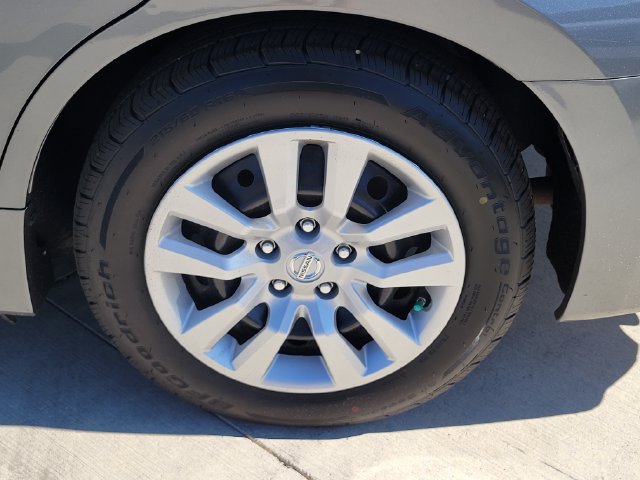 Used 2016 Nissan Altima 2.5 S w/ Power Driver Seat Package FWD image 17