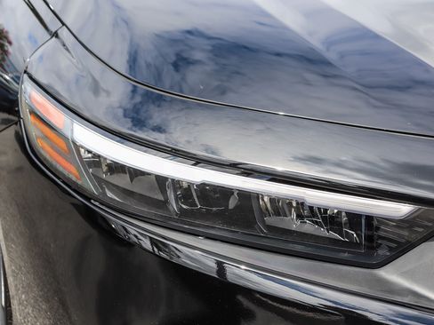 Used 2023 Honda Accord EX image 6