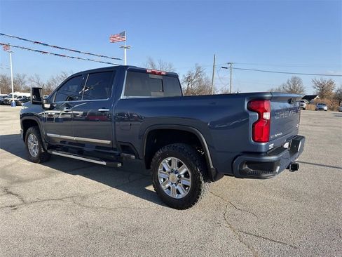 Used 2024 Chevrolet Silverado 2500 High Country w/ Technology Package image 3