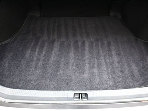 Used 2022 Toyota Camry SE image 14