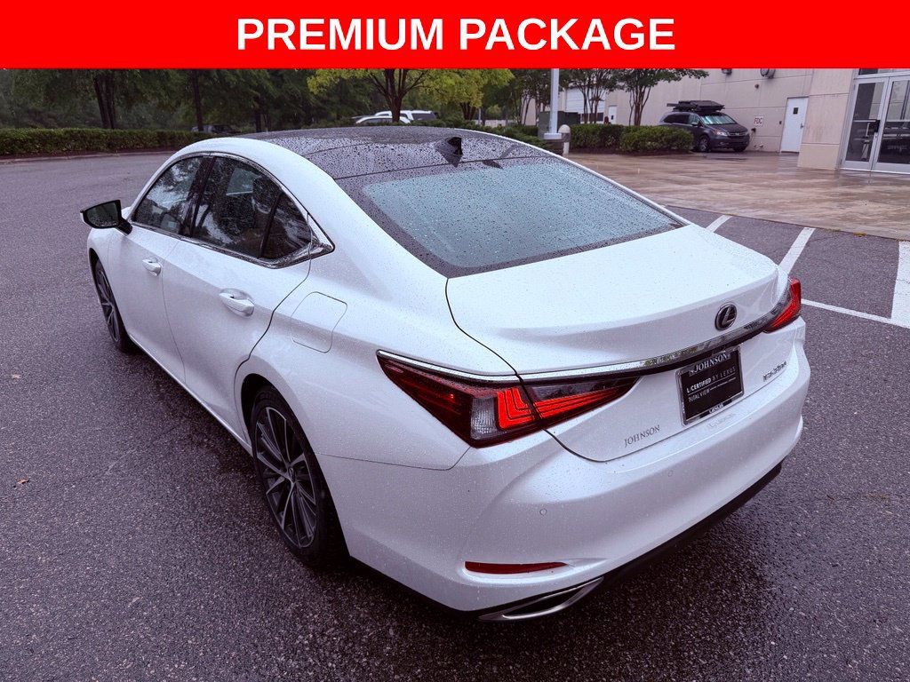 Certified 2024 Lexus ES 350 w/ Premium Package FWD image 5