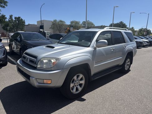 Used 2004 Toyota 4Runner Sport AWD/4WD image 3