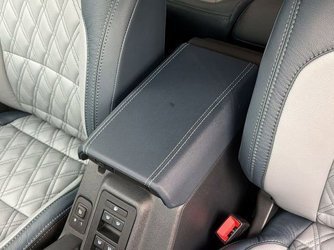 Used 2025 Ford Bronco Heritage Edition image 26