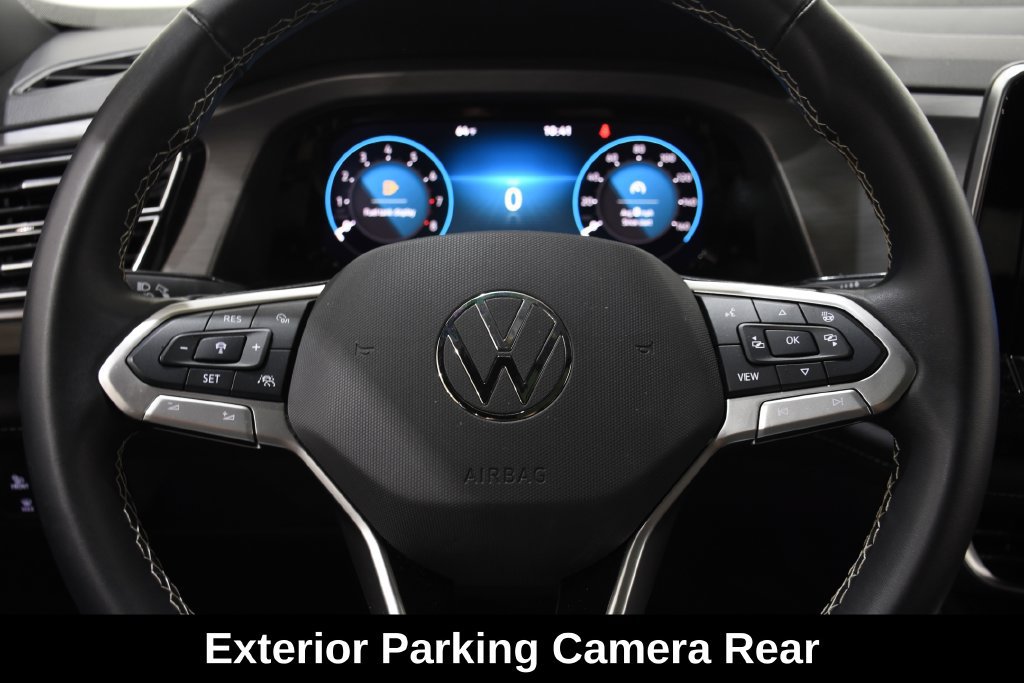 Used 2025 Volkswagen Atlas Cross Sport SE AWD/4WD image 15